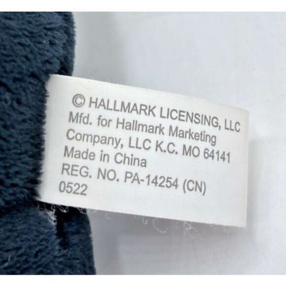 Hallmark Penguin Plush 2022 Stuffed Animal 11" Christmas Winter Toy Holiday - Picture 7 of 10